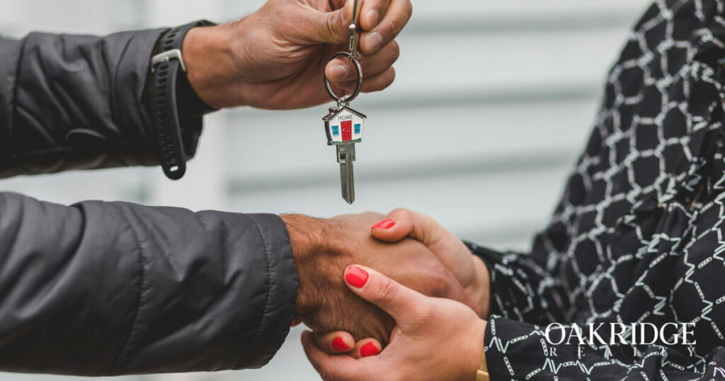 Sell Your Oakridge Home Faster with Expert Staging